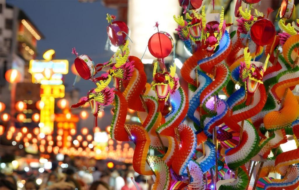 2499 Heritage Chinatown Bangkok Hotel By Roomquest Buitenkant foto